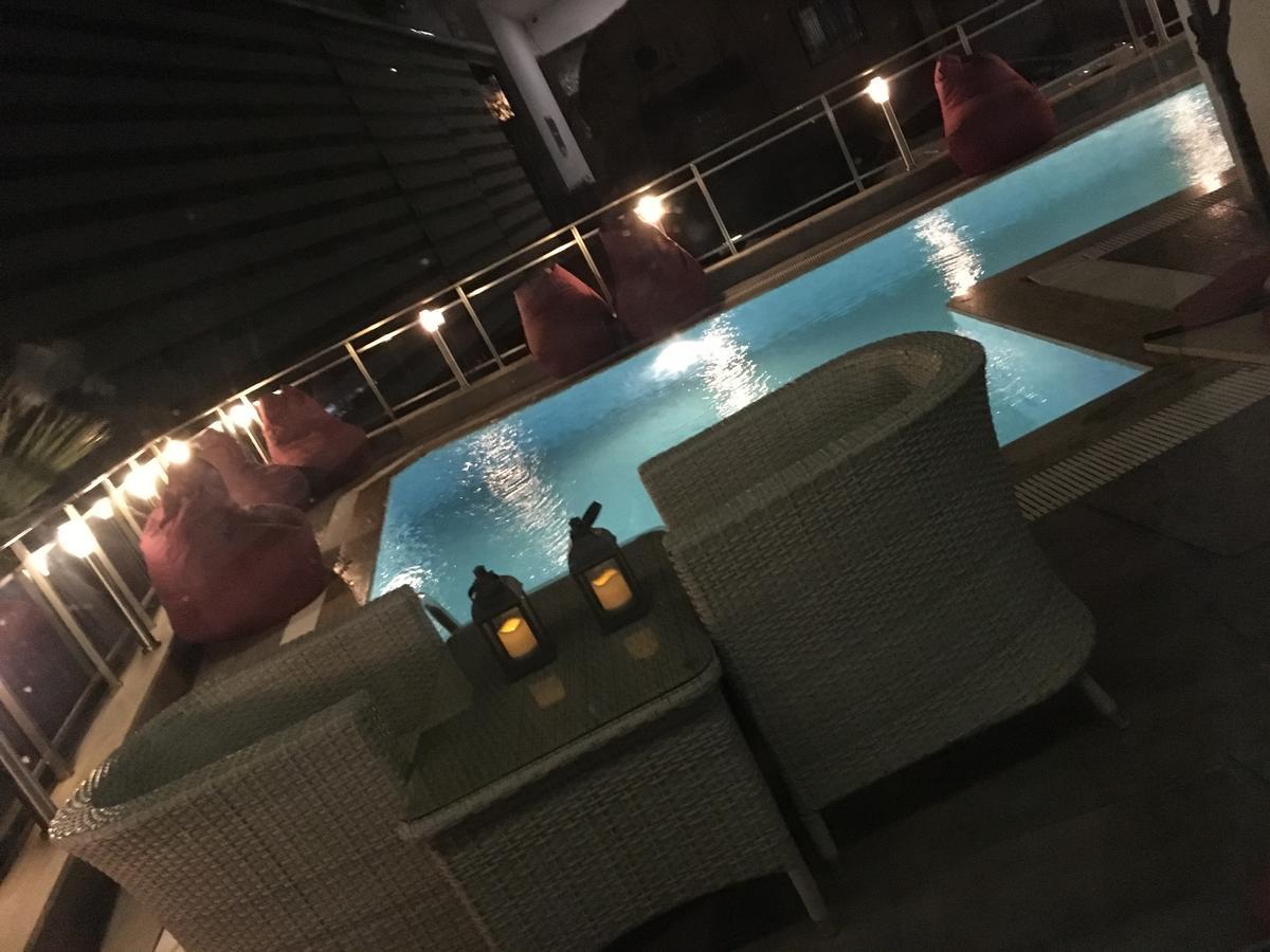 Demir Suit Hotel Kusadasi Exterior photo
